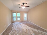 74 Hillsborough Dr photo'