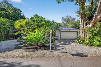 1511 SW 30th Pl in Fort Lauderdale, FL - Building Photo - Building Photo