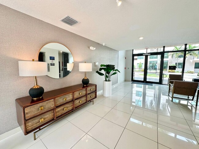4670 NW 84th Ave in Doral, FL - Building Photo - Building Photo