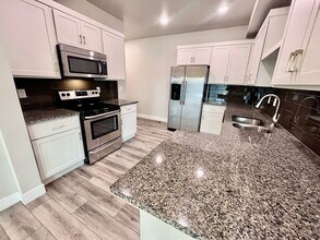 2608 Kansas Dr in Fort Collins, CO - Building Photo - Building Photo