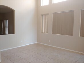 1922 N 106th Ln in Avondale, AZ - Building Photo - Building Photo