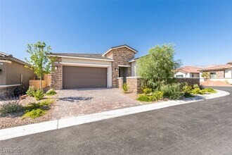 10973 Krista Leigh Ave in Las Vegas, NV - Building Photo - Building Photo