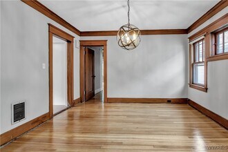 744 Tacoma Ave in Buffalo, NY - Building Photo - Building Photo