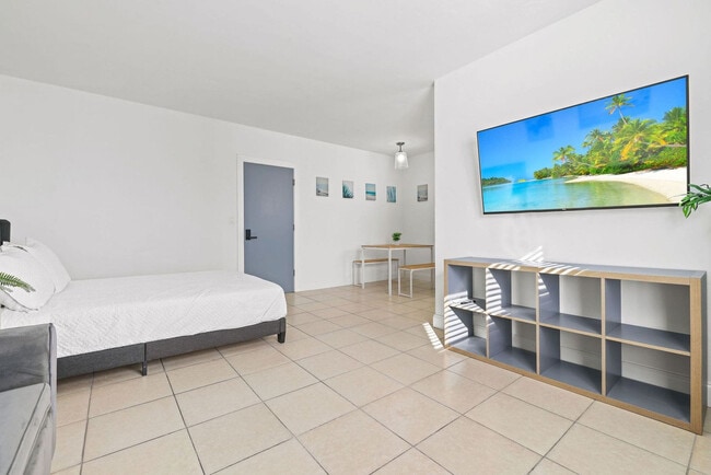 7340 Harding Ave in Miami Beach, FL - Building Photo - Building Photo