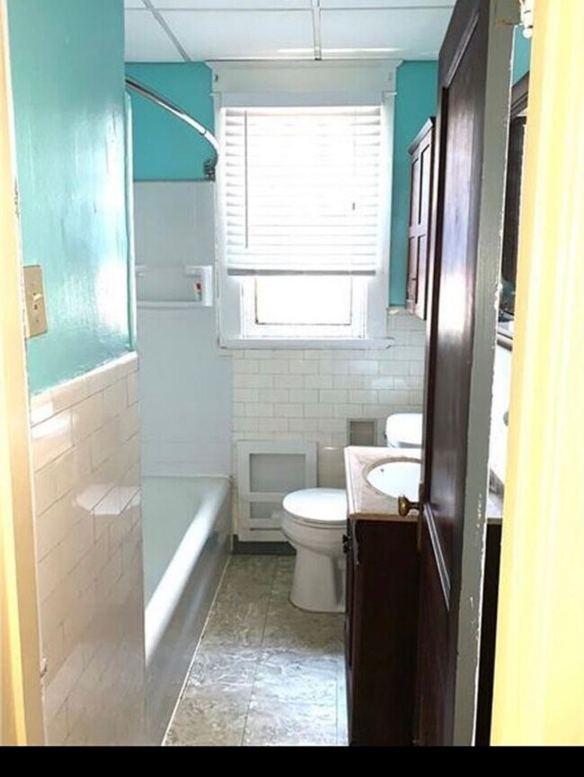 4005 California Ave in Pittsburgh, PA - Building Photo - Building Photo