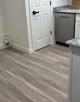 417 Banana Cay Dr, Unit G in South Daytona, FL - Building Photo