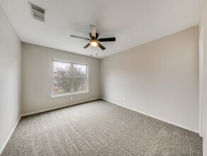 6722 Badger Pass Dr in San Antonio, TX - Building Photo - Building Photo