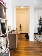 115 E Glebe Rd-Unit -C in Alexandria, VA - Building Photo - Building Photo