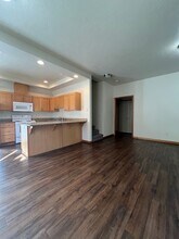 97 E 20th Ave in Eugene, OR - Foto de edificio - Building Photo