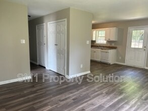 127 Thomas St in Archdale, NC - Foto de edificio - Building Photo