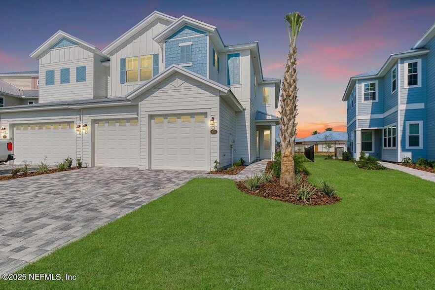 475 Marquesa Cir in Saint Johns, FL - Building Photo