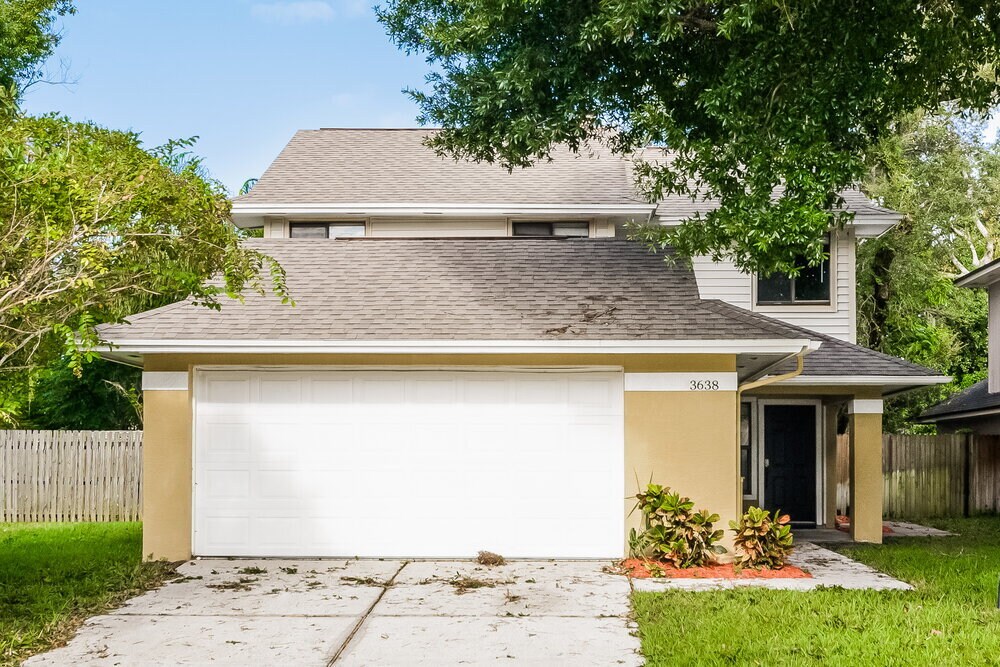 3638 Okeechobee Cir in Casselberry, FL - Foto de edificio