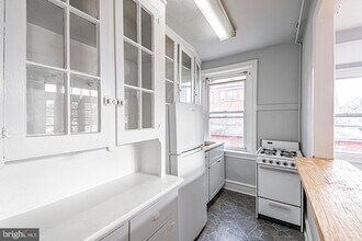 2115 N 63rd St-Unit -UNIT 3B in Philadelphia, PA - Building Photo - Building Photo