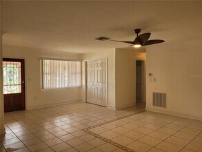 7897 3rd Ave S in St. Petersburg, FL - Building Photo - Building Photo
