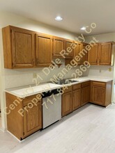 164 Oak Ridge Ln in Dallastown, PA - Building Photo - Building Photo