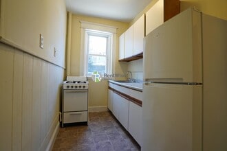 217 Kelton St, Unit 5 in Boston, MA - Building Photo - Building Photo