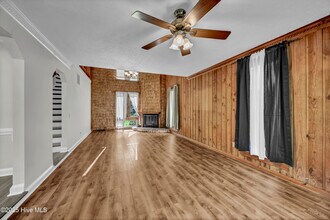 14 Creekstone Ln in Castle Hayne, NC - Building Photo - Building Photo