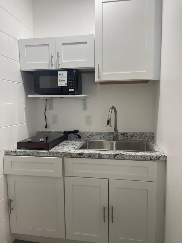 634 Meadowvale Dr in Orlando, FL - Building Photo - Building Photo