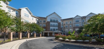 The Lodge at Marlton in Upper Marlboro, MD - Foto de edificio - Building Photo