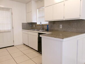 2409 Ventura Dr in Arlington, TX - Building Photo - Building Photo