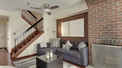 1058 Paper Mill Ct, Unit 1058 in Washington, DC - Building Photo - Building Photo