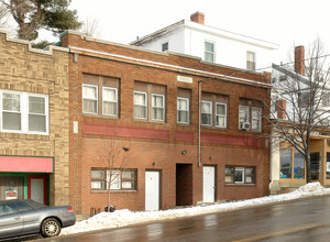 59 Cony St in Augusta, ME - Building Photo - Building Photo