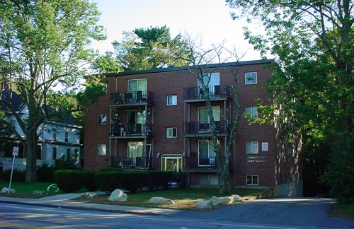 49 Sumner St in Stoughton, MA - Building Photo