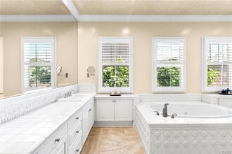 14910 Live Oak Springs Canyon Rd in Santa Clarita, CA - Building Photo - Building Photo