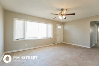 11313 Bristol Terrace in Kansas City, MO - Building Photo - Building Photo
