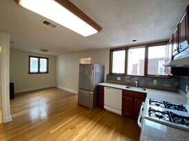 51 Telegraph St in Boston, MA - Building Photo