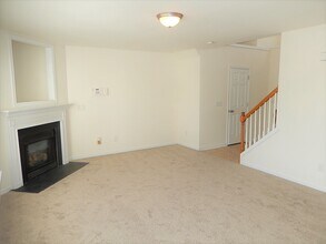 1421 Springshire Ct in Raleigh, NC - Building Photo - Building Photo