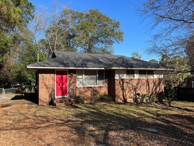 property at 2919 W Britt David Rd