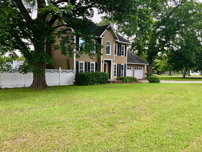 4843 Deer Lakes Rd in Fayetteville, NC - Building Photo - Building Photo