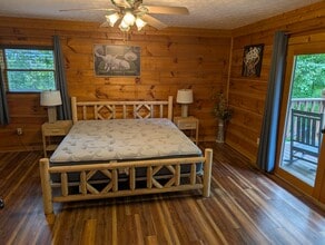 2420 Sylvan Glen Way in Pigeon Forge, TN - Foto de edificio - Building Photo