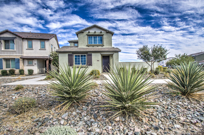 4924 S Charger in Mesa, AZ - Foto de edificio - Building Photo