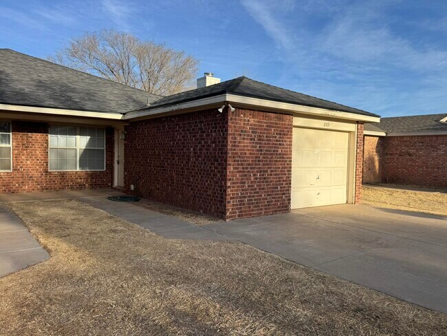 209 Grover Ave in Lubbock, TX - Building Photo - Building Photo