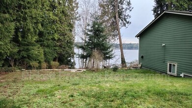 28802 WA-104 in Kingston, WA - Building Photo - Building Photo