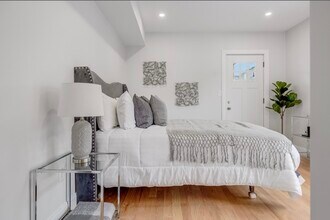 15 Melville Rd in Somerville, MA - Building Photo - Building Photo