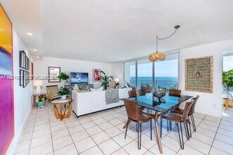 609 Ocean Dr in Key Biscayne, FL - Building Photo - Building Photo