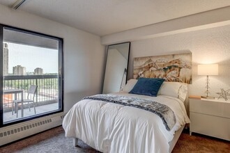 Boardwalk Centre in Edmonton, AB - Building Photo - Building Photo