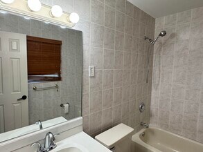 300 NE 31st St in Boca Raton, FL - Building Photo - Building Photo