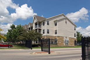 University Square West Apartments