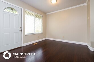 1075 Patience Dr in Florissant, MO - Building Photo - Building Photo