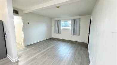 6310 Lake Underhill Rd in Orlando, FL - Building Photo - Building Photo