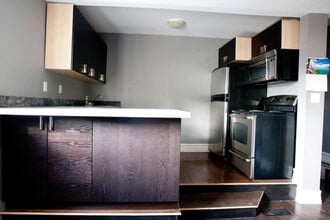 394 Alfred in Kingston, ON - Building Photo - Building Photo