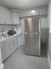 808 SW 14th Terrace in Fort Lauderdale, FL - Building Photo - Building Photo