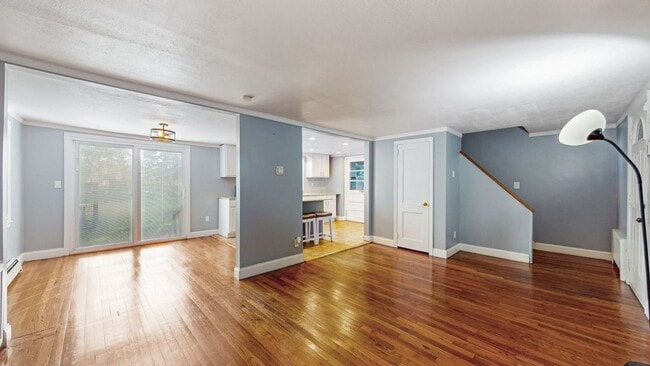 72 Woodycrest Dr in East Hartford, CT - Building Photo - Building Photo