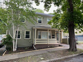 87 Albany St, Unit Albany Street in Poughkeepsie, NY - Building Photo