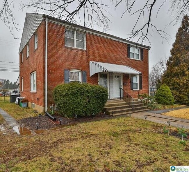 property at 2034 Virginia St