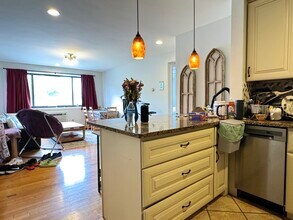 2192 Massachusetts Ave, Unit 1-4 in Cambridge, MA - Building Photo - Building Photo